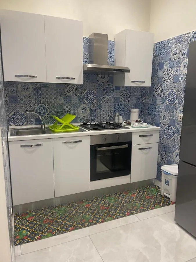 Nase E Cane Home Napoli Naples